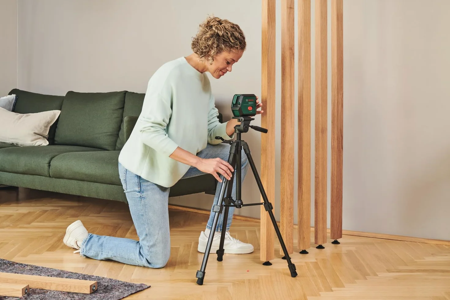 Bosch nivel láser de líneas cruzadas UniversalLevel 2 con trípode (láser de líneas cruzadas, incl. puntos de plomada para una alineación precisa y una transferencia sencilla)